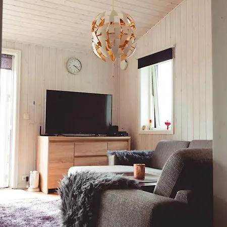 Hotel Cozy Close To With A Stunning View *